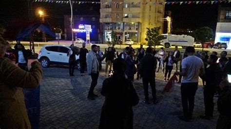 E­r­d­o­ğ­a­n­­ı­n­ ­s­e­ç­i­m­ ­z­a­f­e­r­i­ ­H­a­k­k­a­r­i­­d­e­ ­h­a­l­a­y­l­a­r­l­a­ ­k­u­t­l­a­n­d­ı­